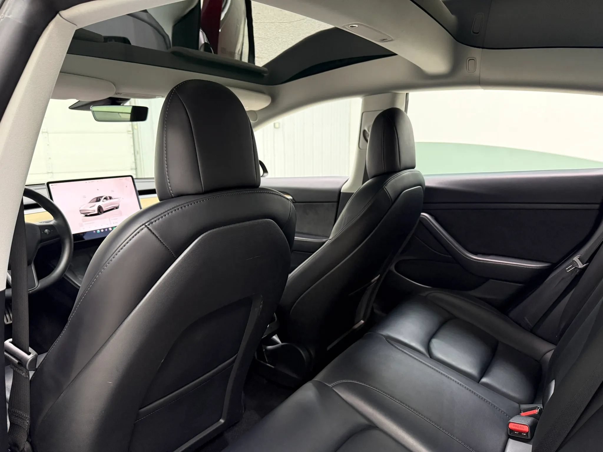 Used 2022 Tesla Model 3 Performance AWD/4WD image 16