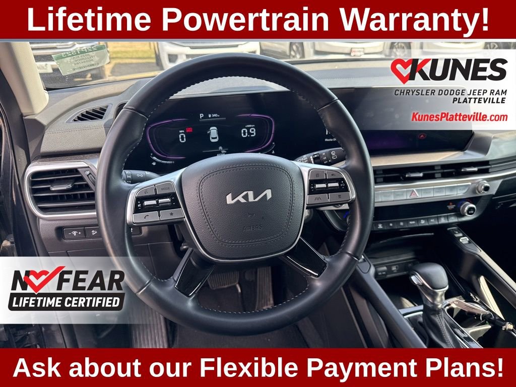 Used 2025 Kia Telluride S AWD/4WD image 16