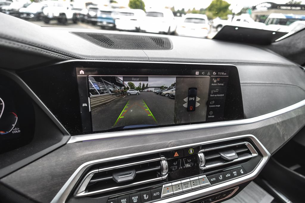 Used 2022 BMW X5 M50i w/ Executive Package AWD/4WD image 12