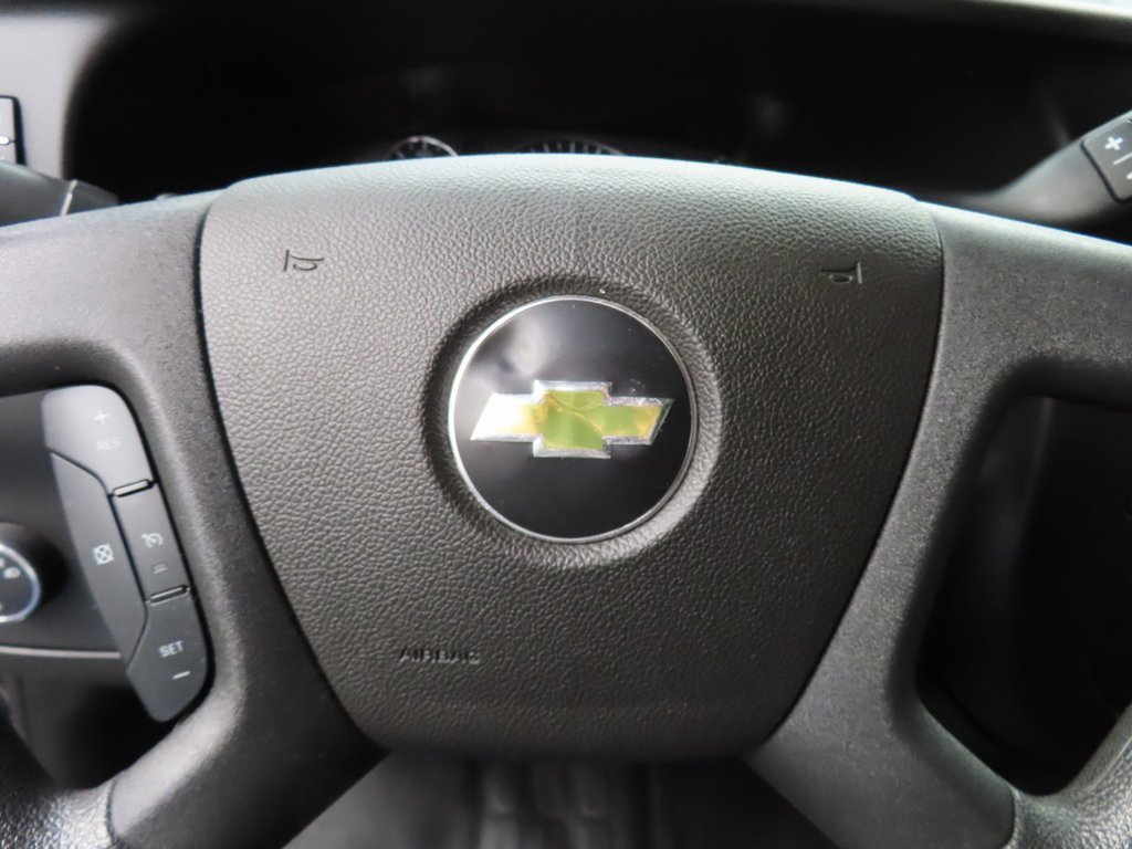 Used 2021 Chevrolet Express 2500 w/ Driver Convenience Package image 39