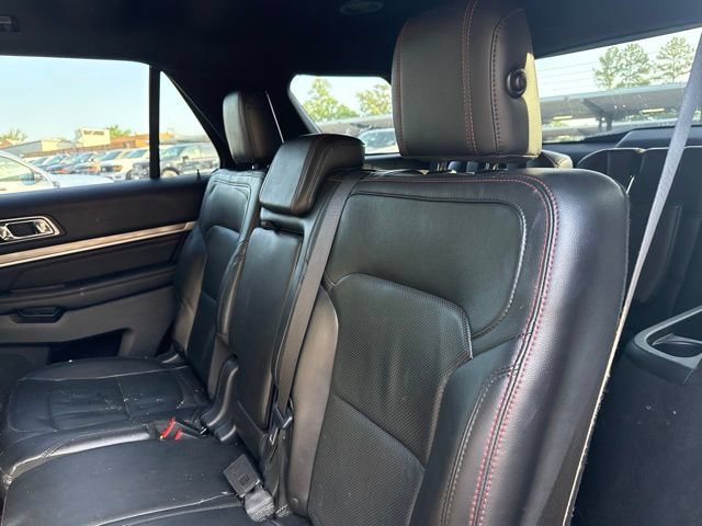 Used 2018 Ford Explorer Sport w/ Ford Safe & Smart Package AWD/4WD image 10