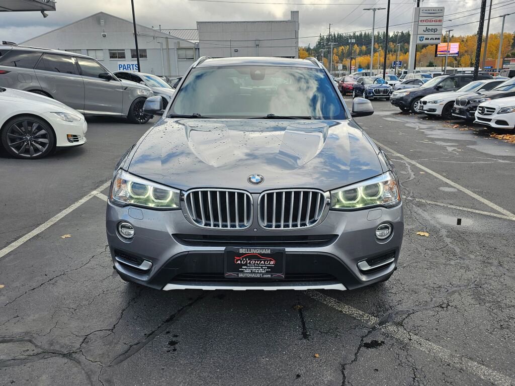 Used 2017 BMW X3 xDrive28i image 2