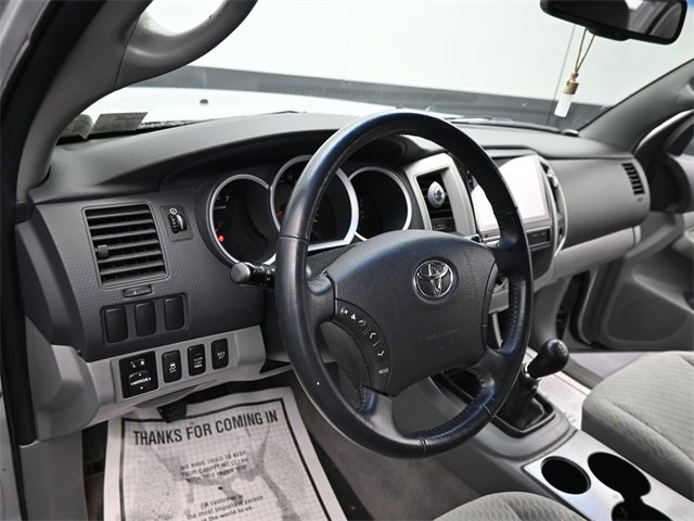 Used 2009 Toyota Tacoma Base image 12