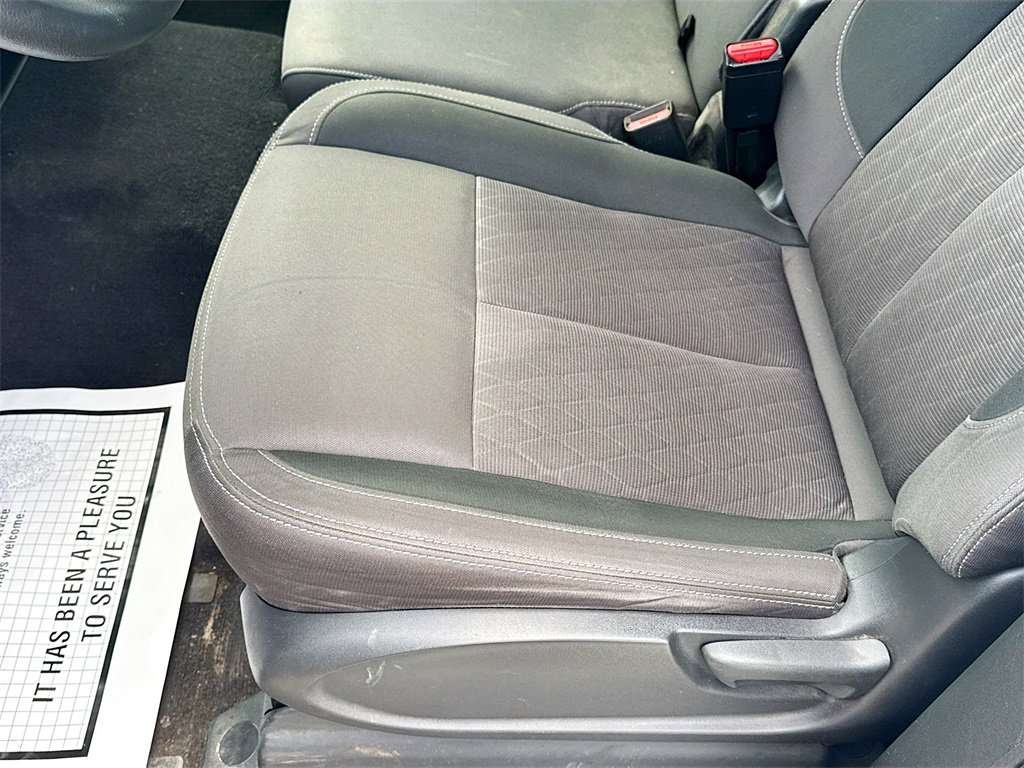 Used 2024 Nissan Titan SV w/ Accessory Utility Package image 20