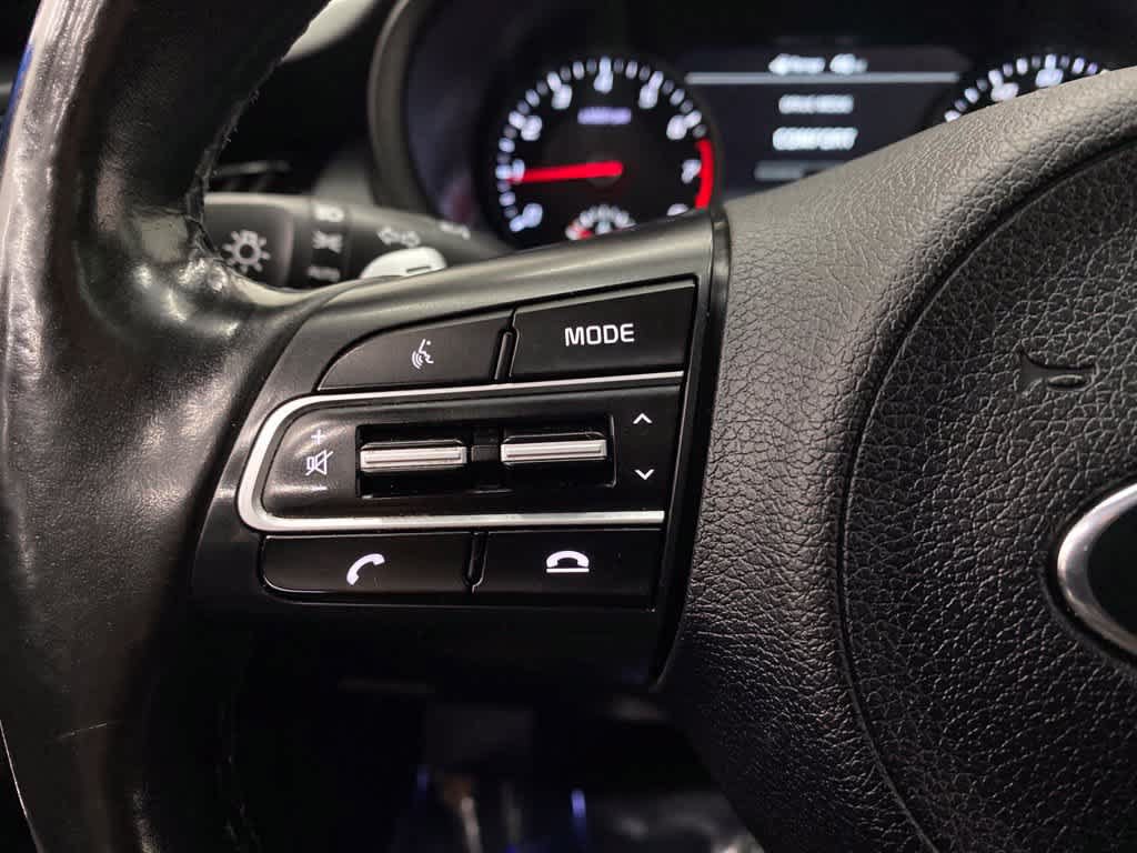 Used 2018 Kia Stinger Premium AWD/4WD image 19