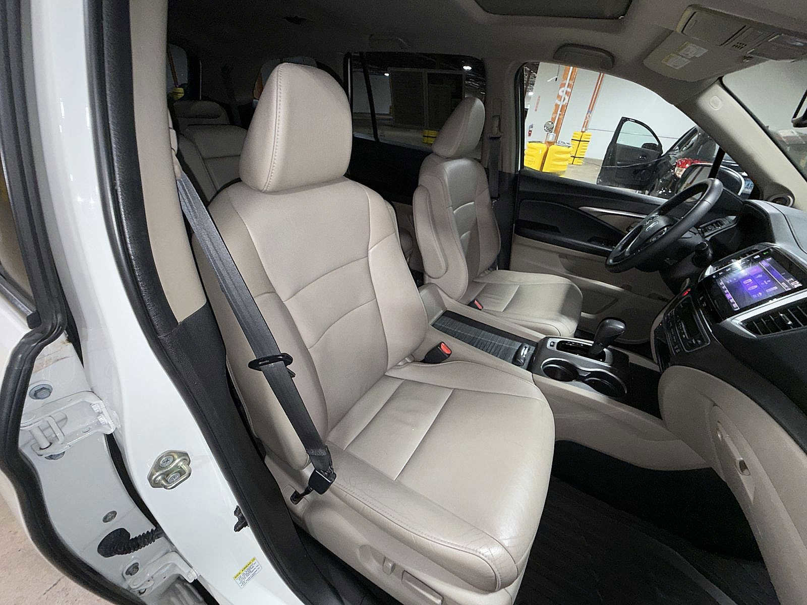 Used 2016 Honda Pilot EX-L image 16