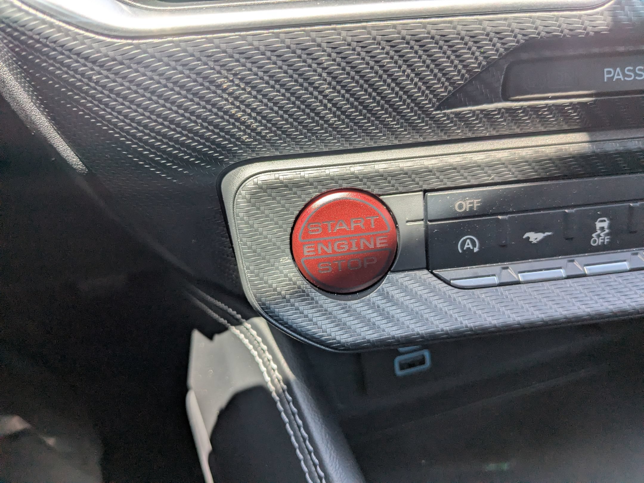 Used 2025 Ford Mustang GT Premium RWD image 18