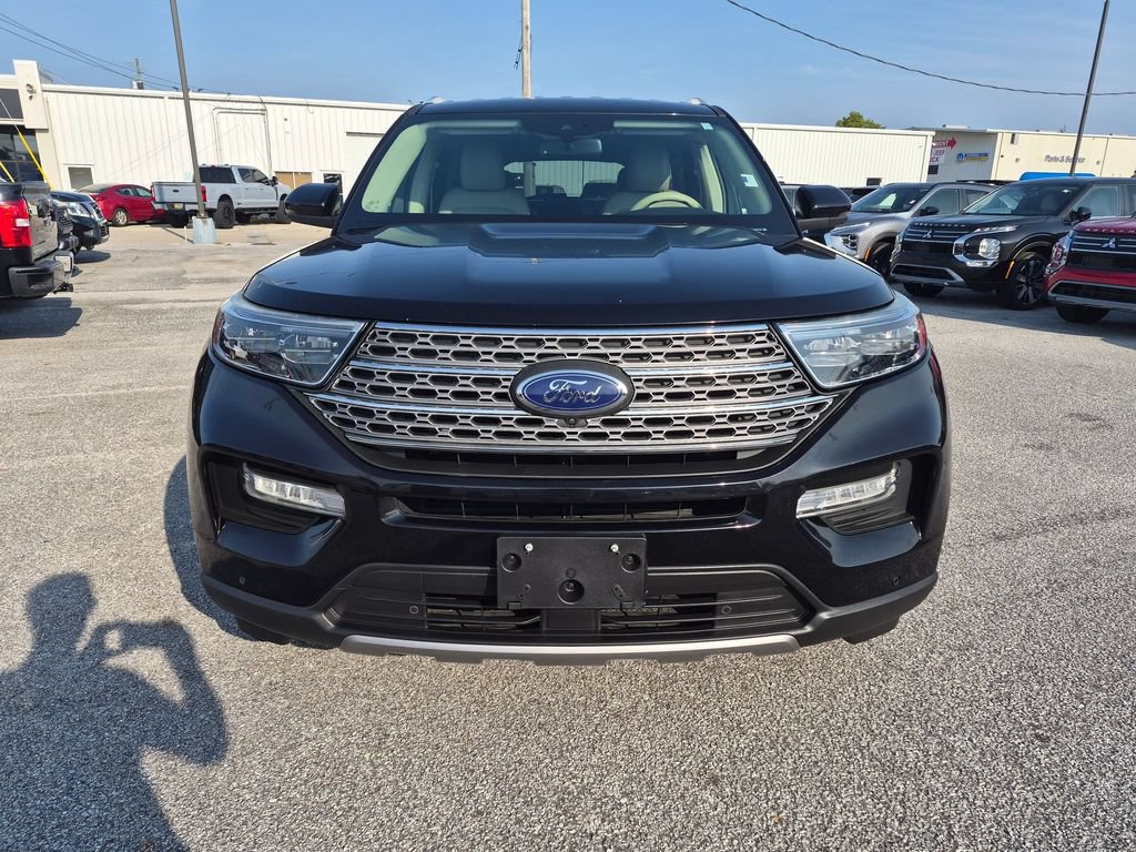 Used 2020 Ford Explorer Limited w/ Class III Trailer Tow Package RWD image 2