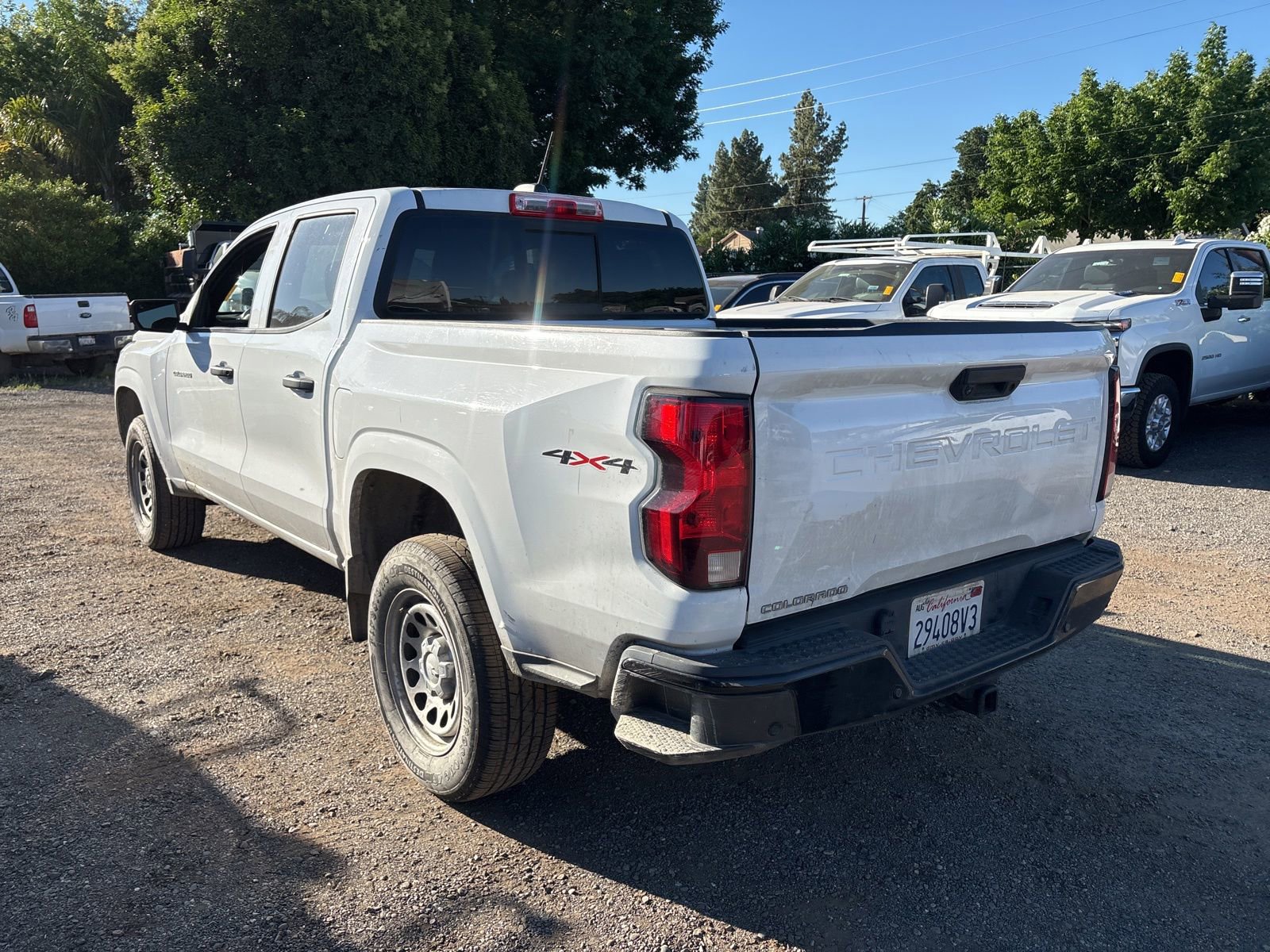 Used 2023 Chevrolet Colorado W/T w/ Advanced Trailering Package AWD/4WD image 3