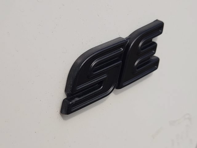 Used 2023 Toyota Corolla SE FWD image 7