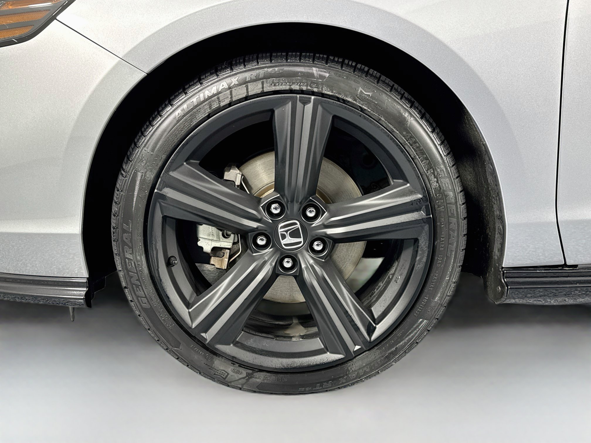 Certified 2023 Honda Accord Sport image 30