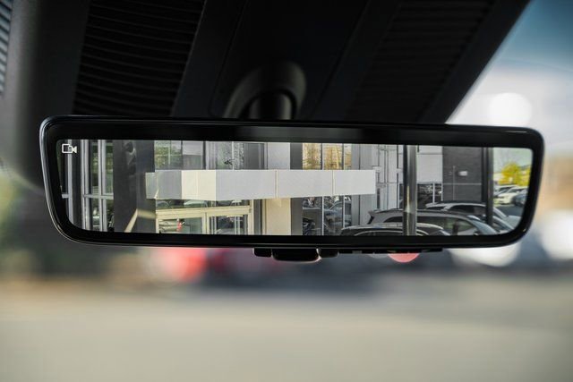 Used 2024 Mercedes-Benz Sprinter 3500 image 42