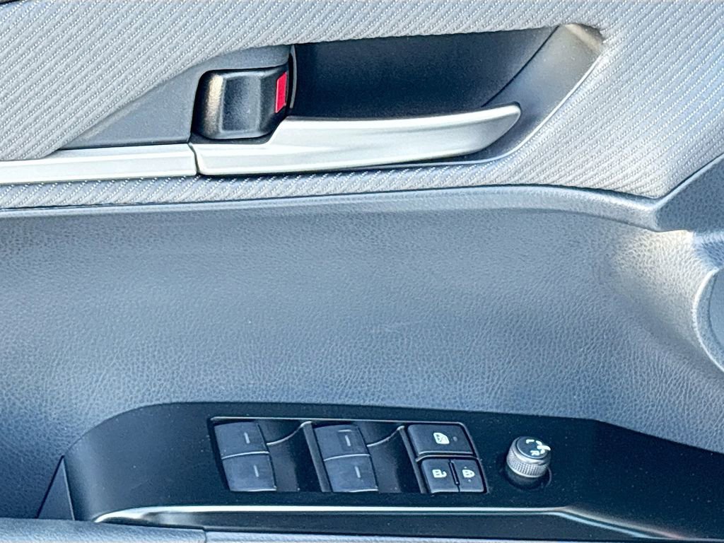 Certified 2025 Toyota Camry SE w/ Convenience Package FWD image 22