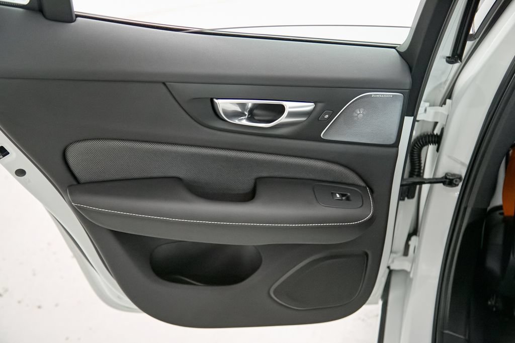 Certified 2023 Volvo S60 T8 Polestar AWD/4WD image 24