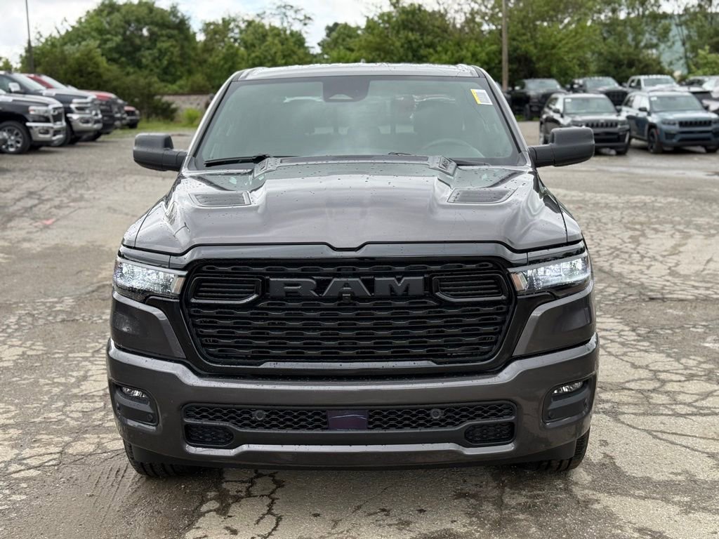 New 2026 RAM 1500 Express AWD/4WD image 3