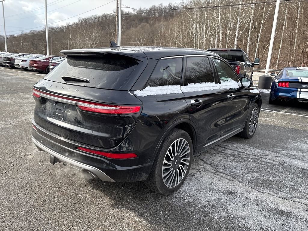 Used 2022 Lincoln Corsair Reserve w/ Equipment Group 201A image 5