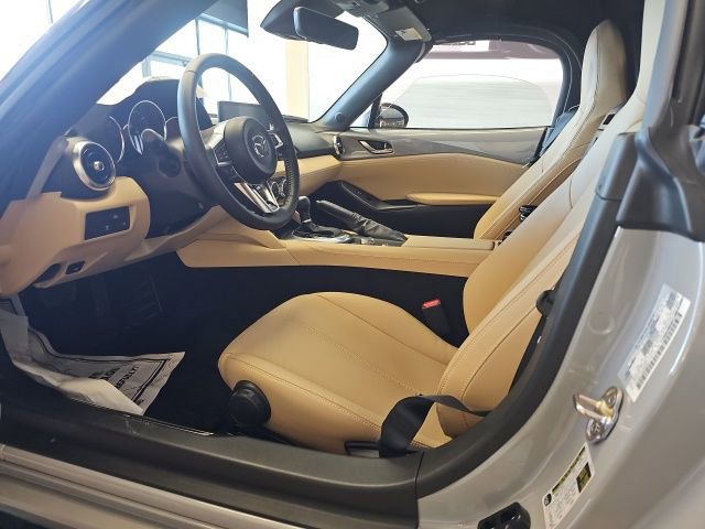New 2025 MAZDA MX-5 Miata Grand Touring w/ Appearance Package image 8