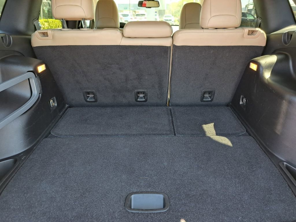 Used 2015 Jeep Cherokee Limited w/ Luxury Group image 25