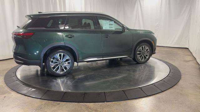 Certified 2026 INFINITI QX60 Luxe w/ Family Package AWD/4WD image 6