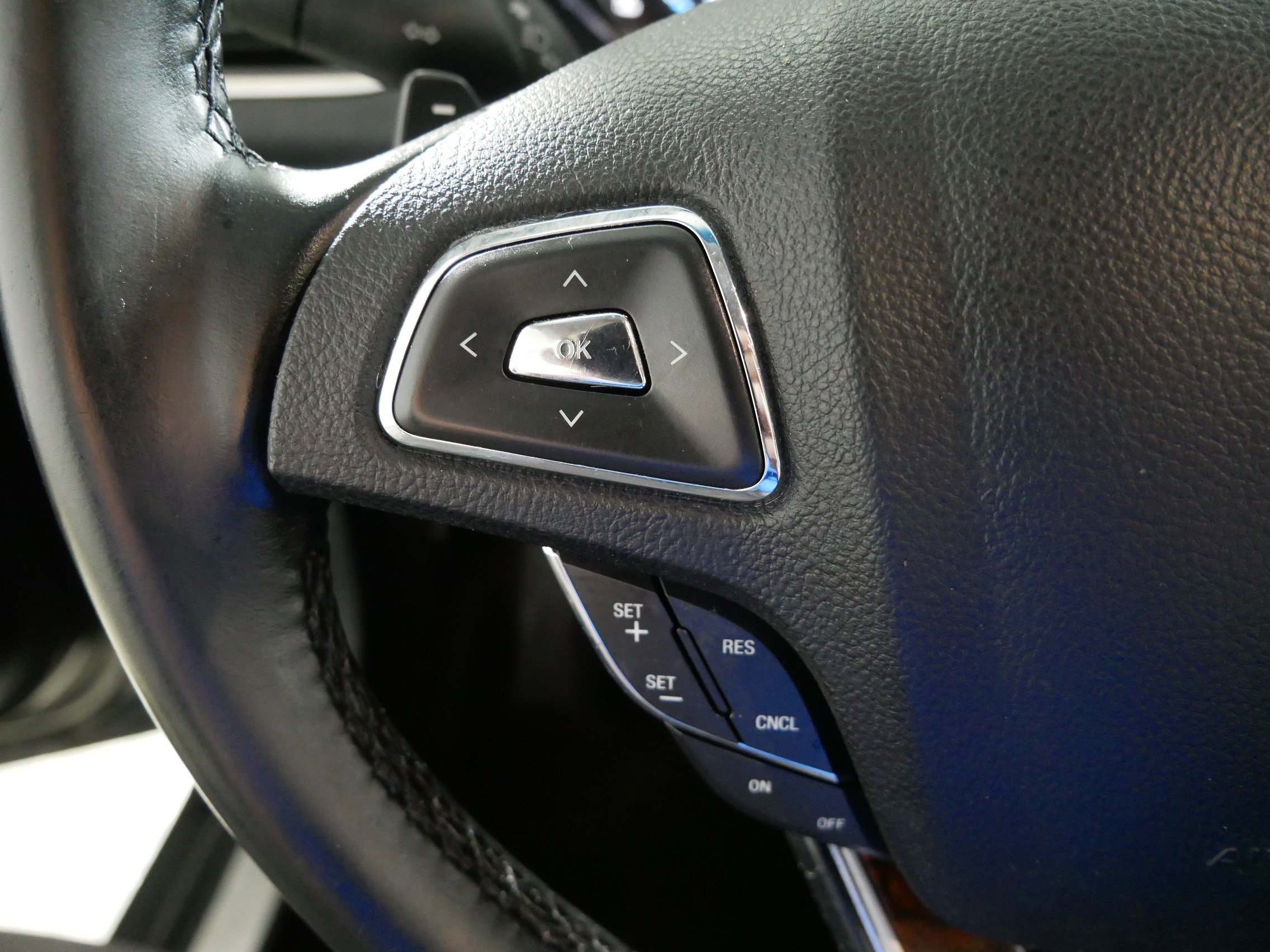 Used 2015 Lincoln MKZ w/ Equipment Group 101A Select image 27