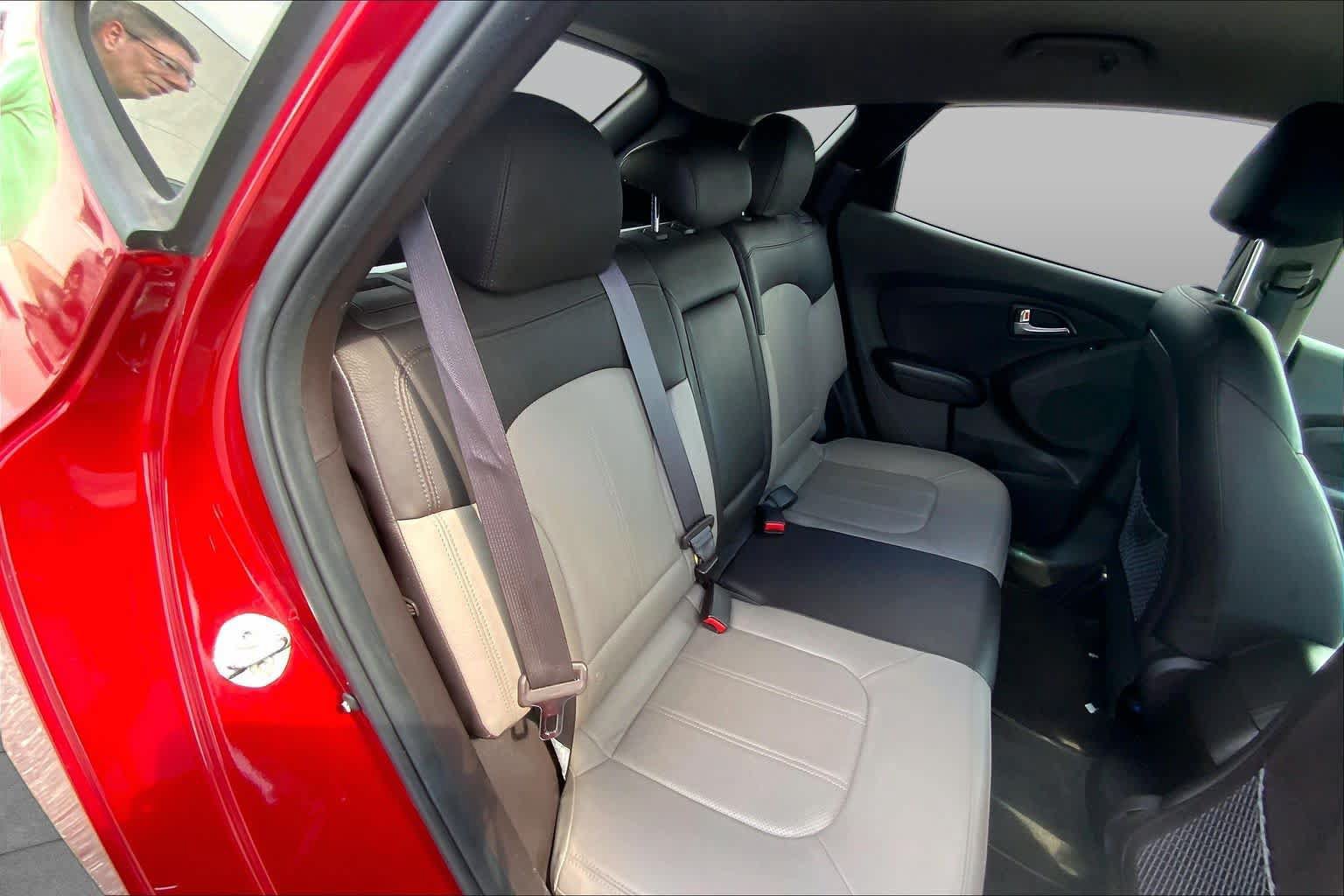 Used 2013 Hyundai Tucson Limited FWD image 20