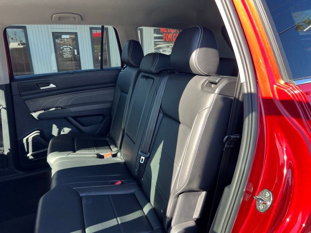 Used 2023 Volkswagen Atlas SE AWD/4WD image 19