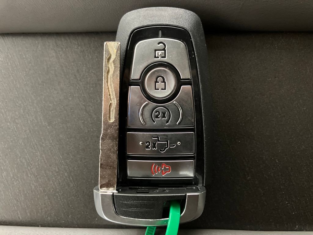 New 2025 Ford F150 Platinum w/ Equipment Group 703A Plus image 33