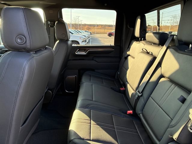 New 2026 Chevrolet Silverado 2500 High Country w/ High Country Premium Package AWD/4WD image 17
