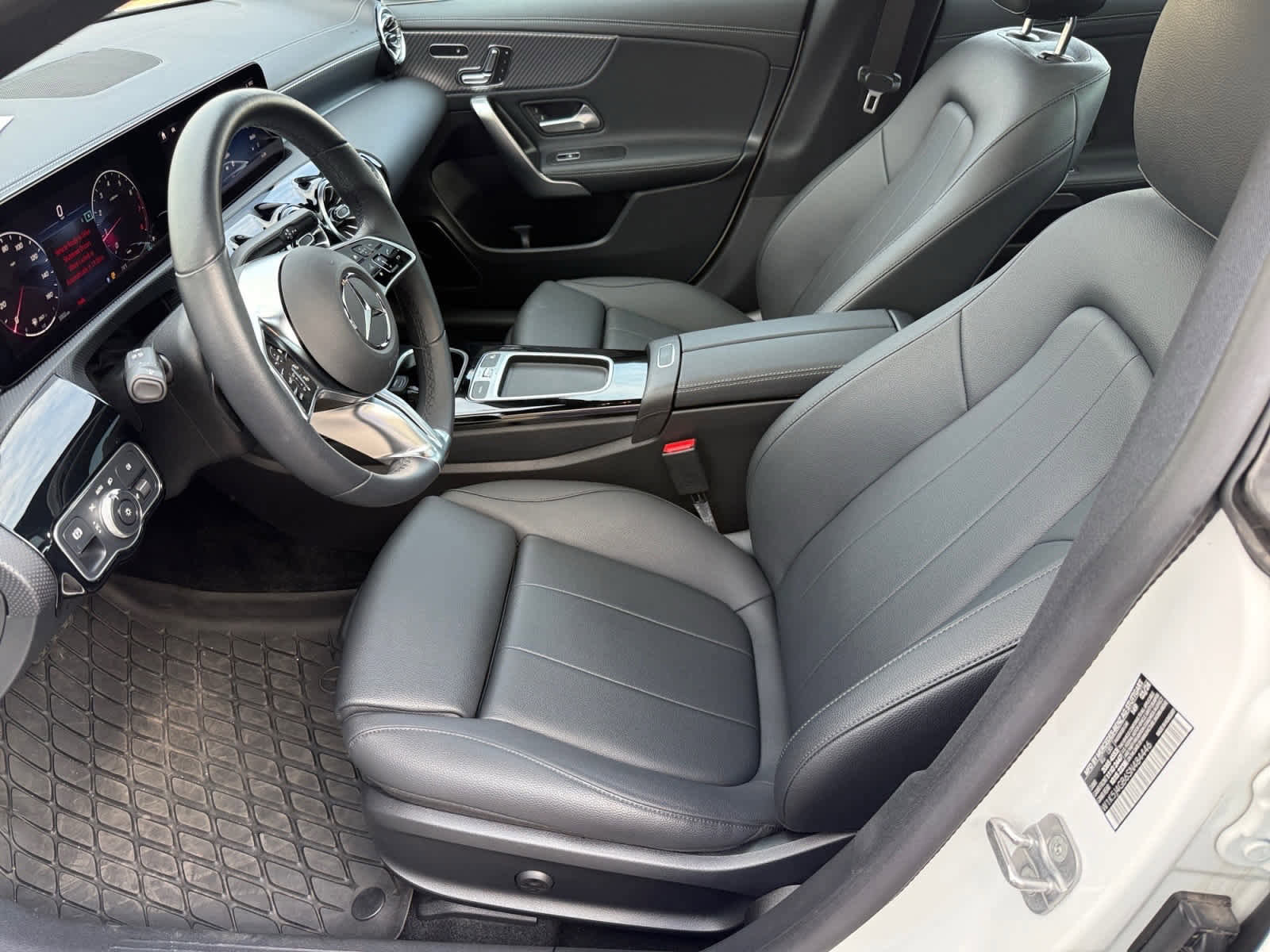 Certified 2025 Mercedes-Benz CLA 250 CLA 250 image 10