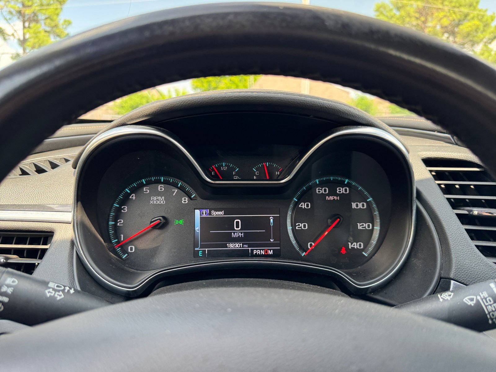 Used 2017 Chevrolet Impala LT FWD image 24