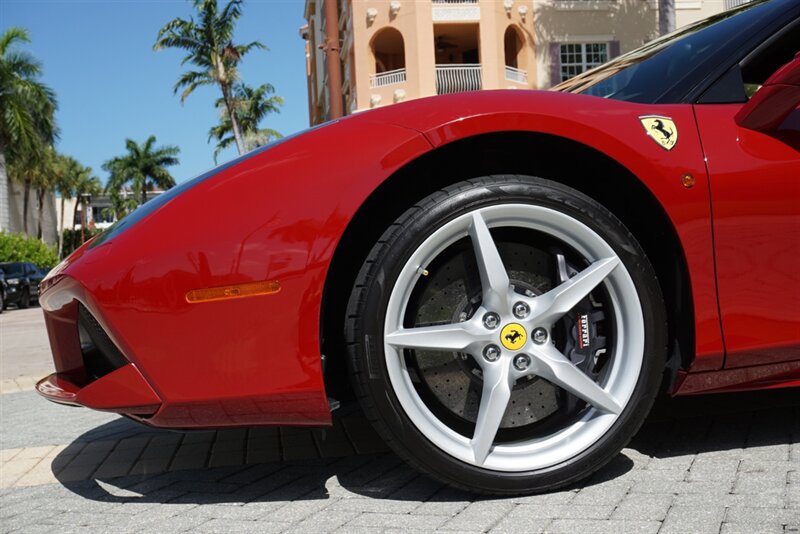 Used 2019 Ferrari 488 GTB RWD image 39