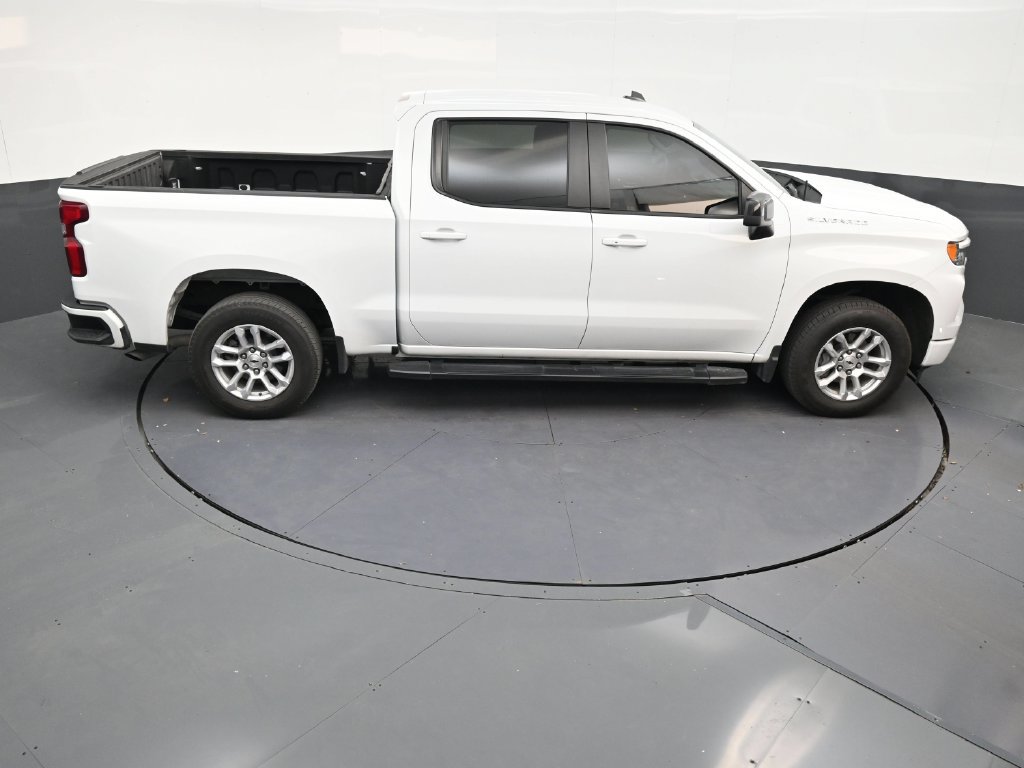Used 2024 Chevrolet Silverado 1500 RST RWD image 16