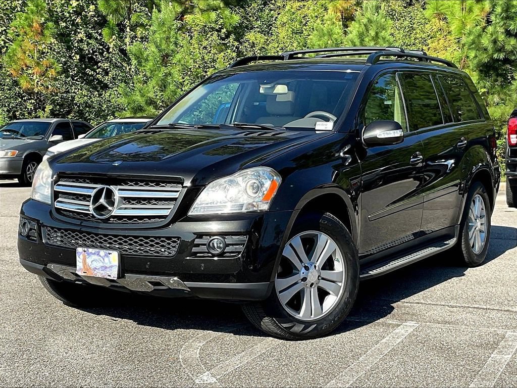 Used 2008 Mercedes-Benz GL 450 4MATIC image 2