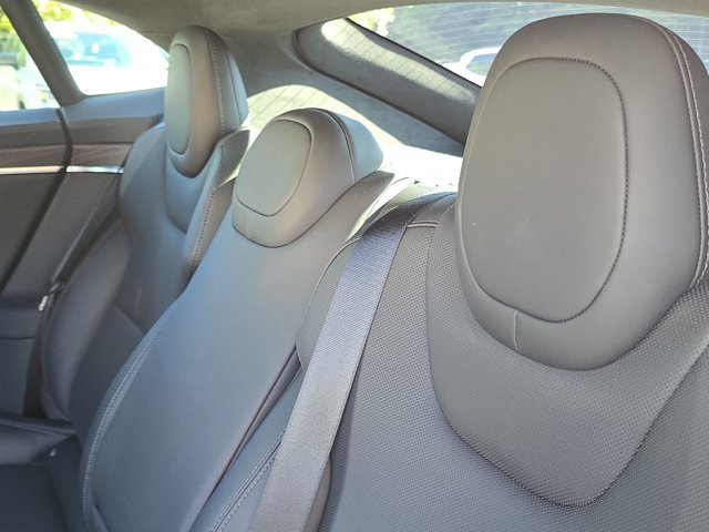 Used 2022 Tesla Model S AWD/4WD image 20