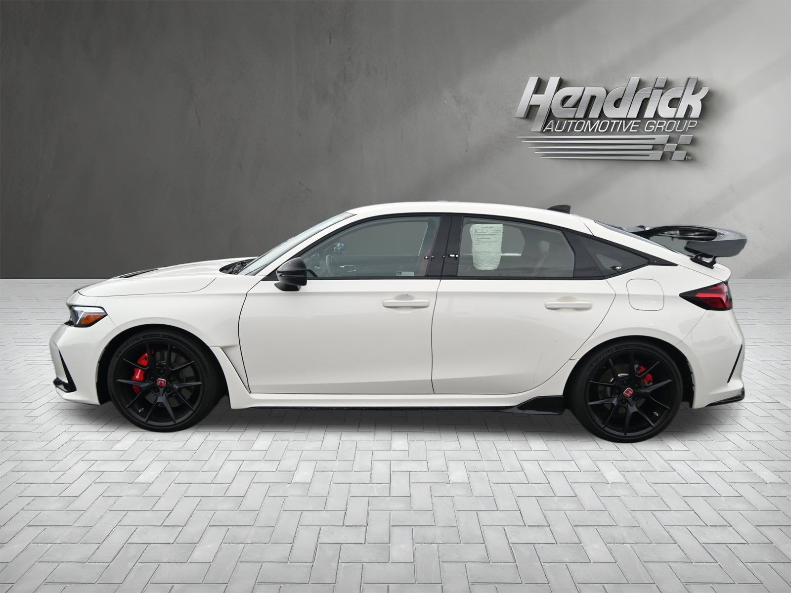 Used 2023 Honda Civic Type R image 6