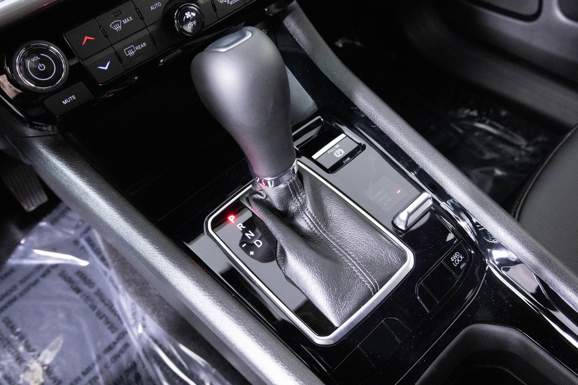 New 2026 Jeep Compass Limited image 24