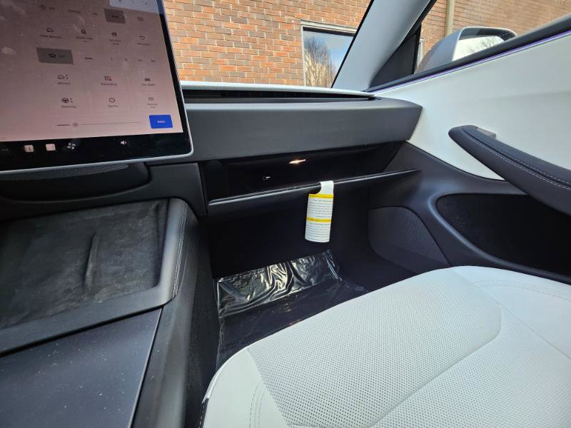 Used 2025 Tesla Model 3 Long Range image 52