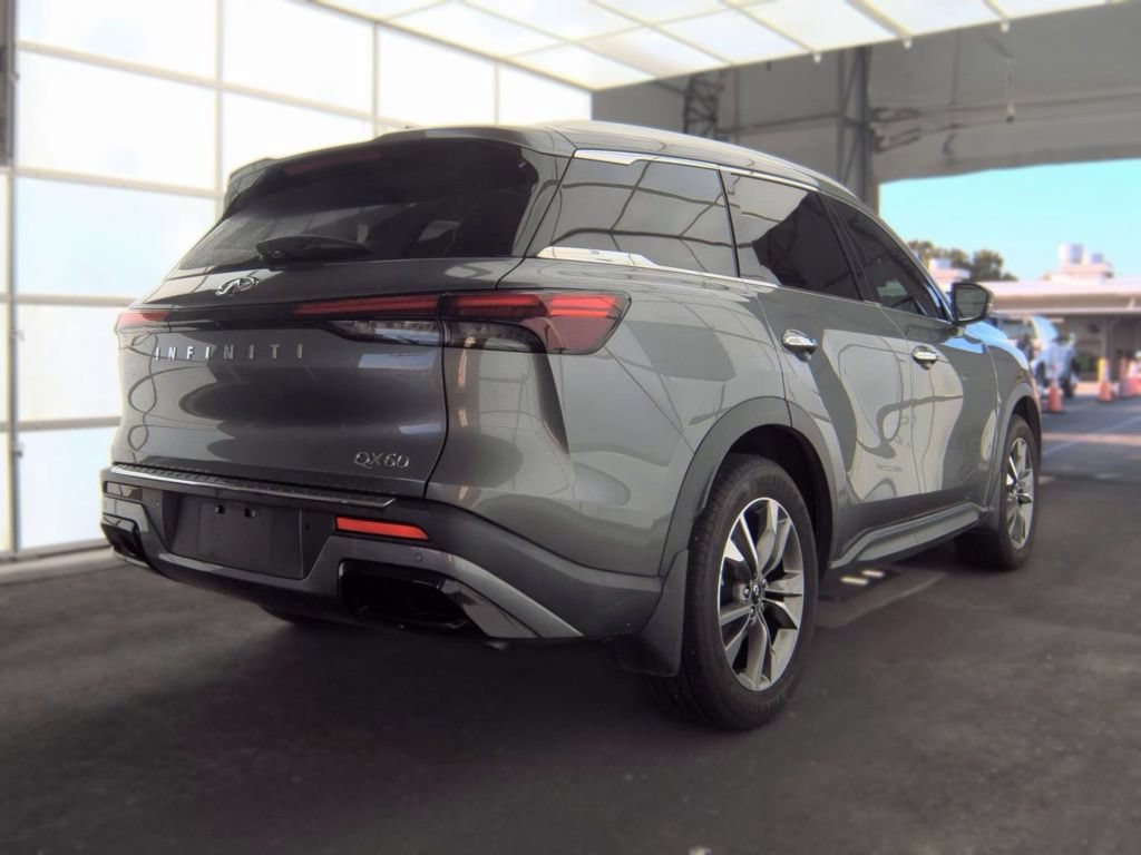 Certified 2023 INFINITI QX60 Luxe w/ Cargo Package FWD image 16