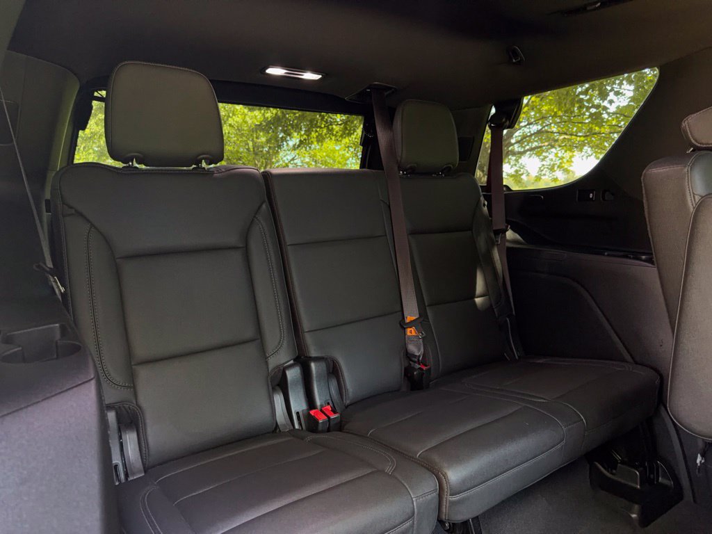 Used 2023 Chevrolet Tahoe Z71 AWD/4WD image 35