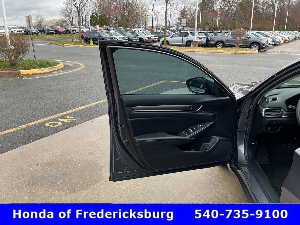 Used 2021 Honda Accord LX image 15