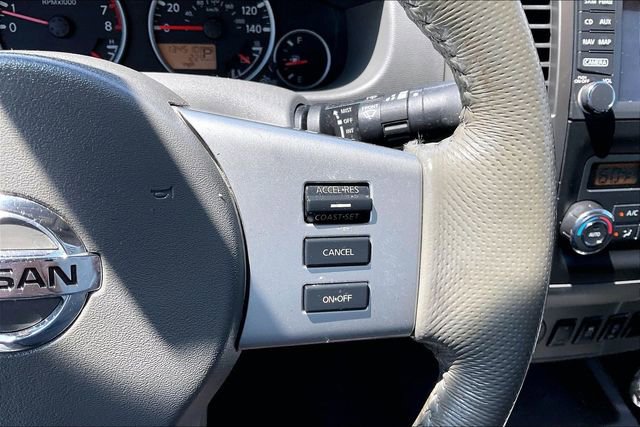 Used 2019 Nissan Frontier SL RWD image 18