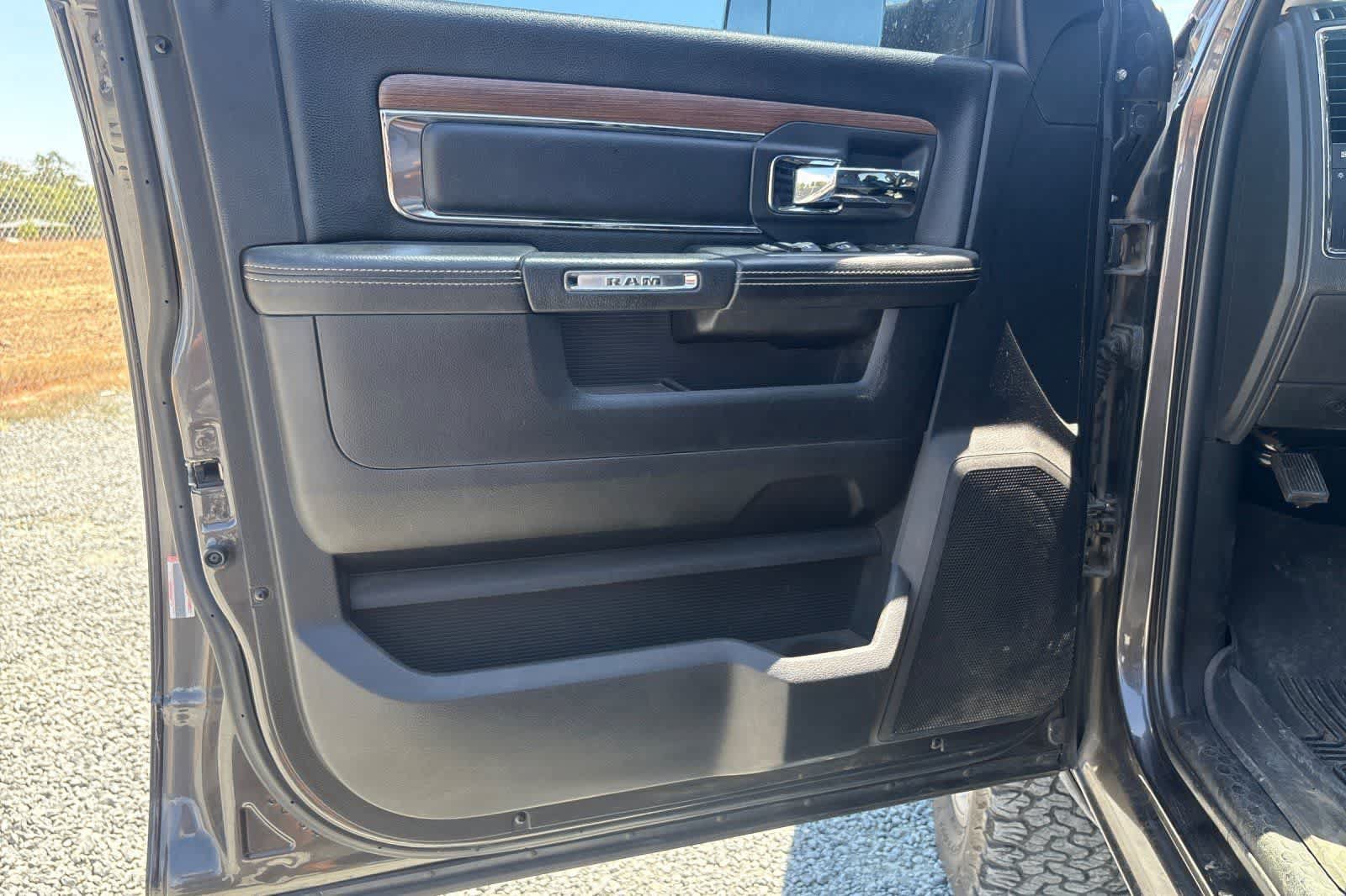 Used 2016 RAM 2500 Laramie w/ Protection Group AWD/4WD image 15