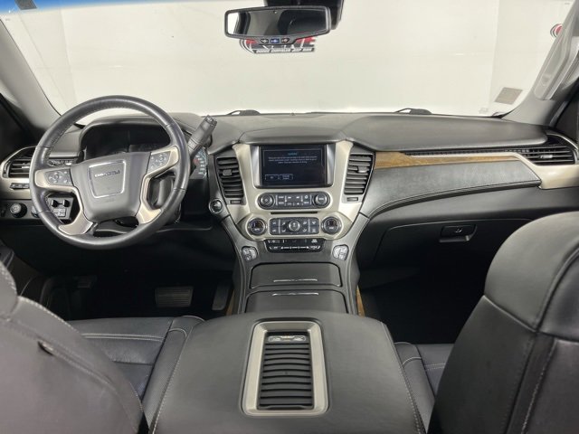 Used 2020 GMC Yukon XL Denali image 13