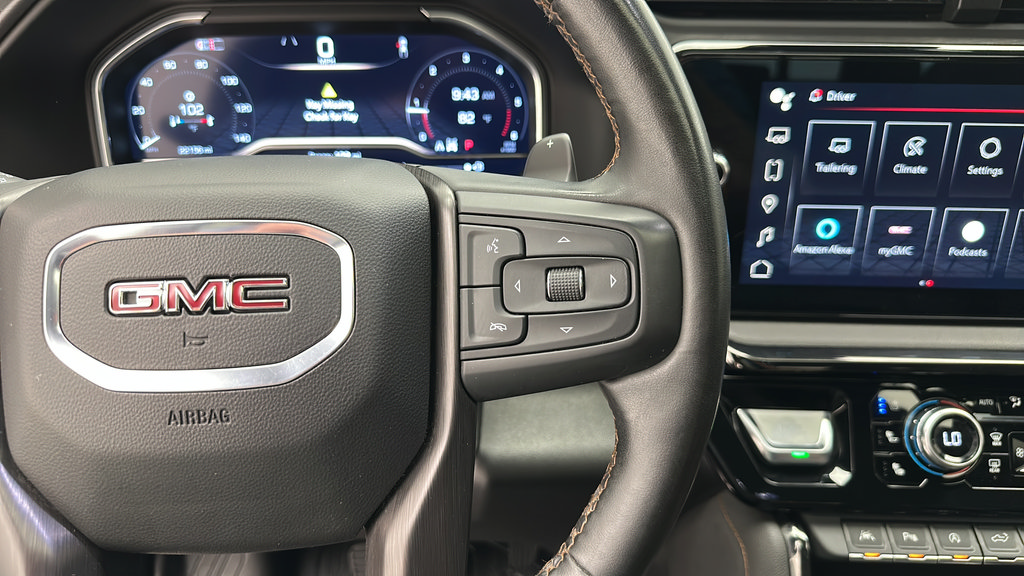 Used 2024 GMC Sierra 1500 AT4 w/ Technology Package AWD/4WD image 23