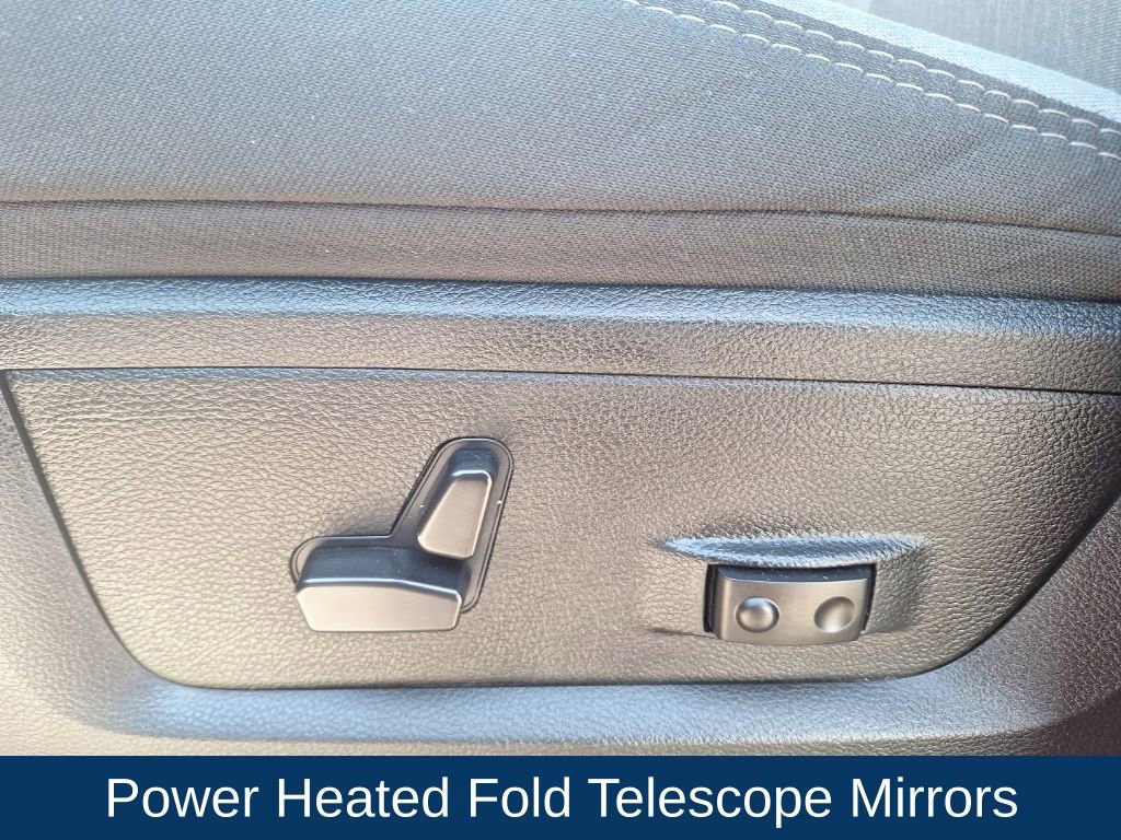 Used 2024 RAM 2500 Big Horn w/ Bed Utility Group image 14