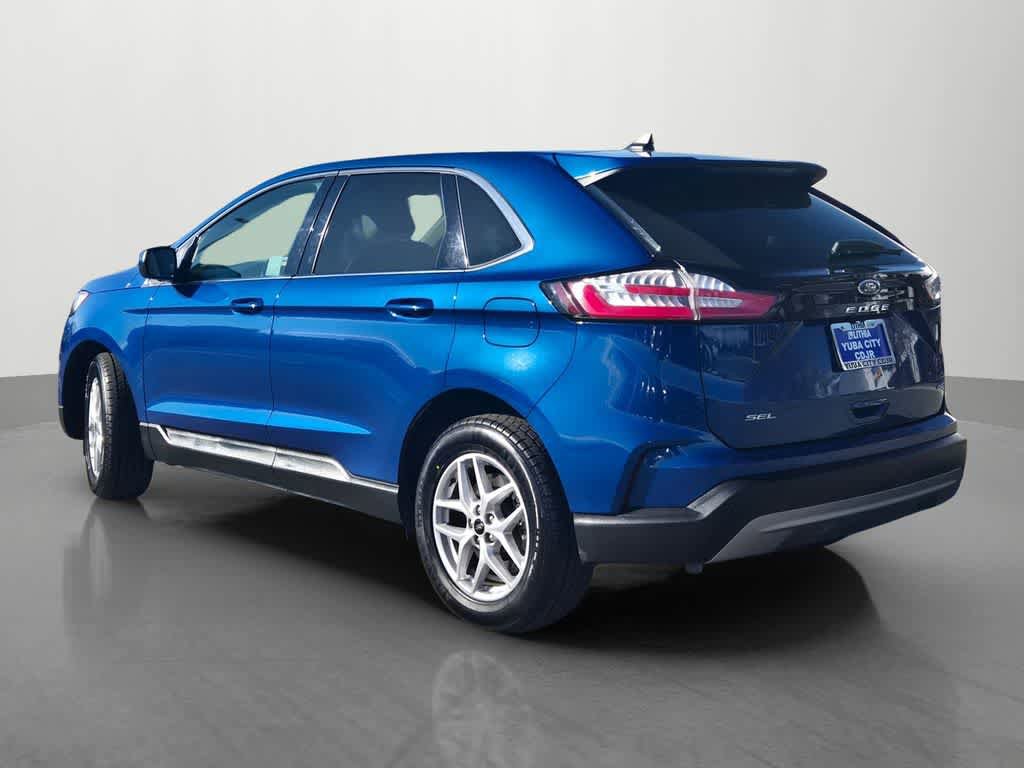 Used 2024 Ford Edge SEL image 4
