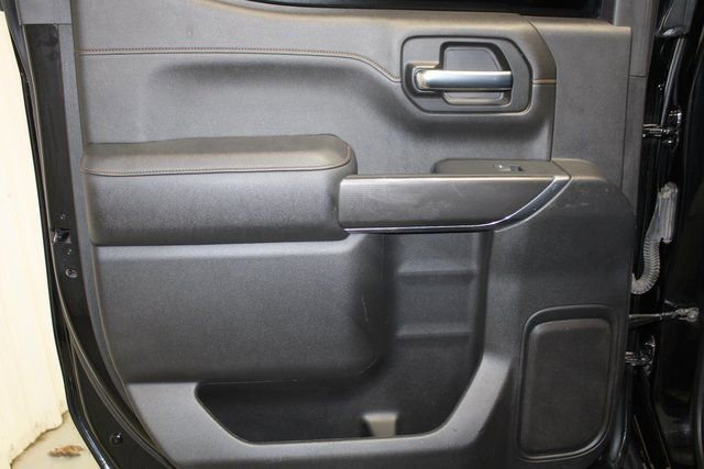 Used 2021 GMC Sierra 1500 AT4 image 16