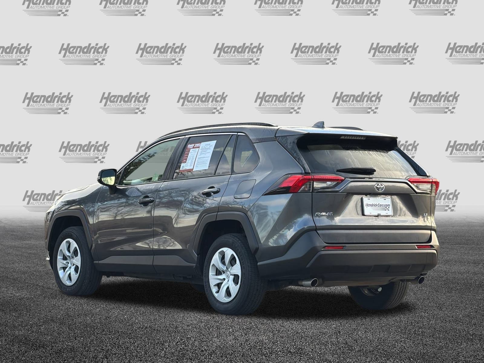 Used 2019 Toyota RAV4 LE image 7