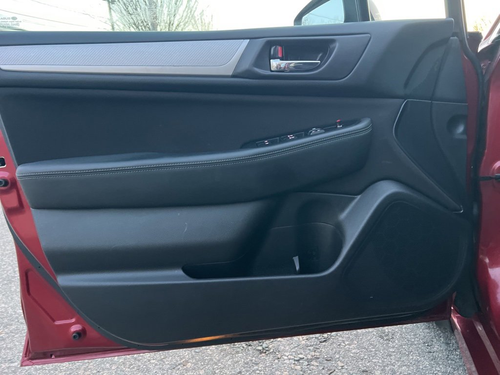 Used 2015 Subaru Legacy 2.5i Premium image 11