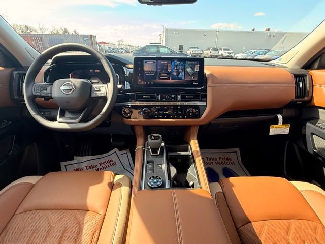 New 2026 Nissan Pathfinder Platinum image 22